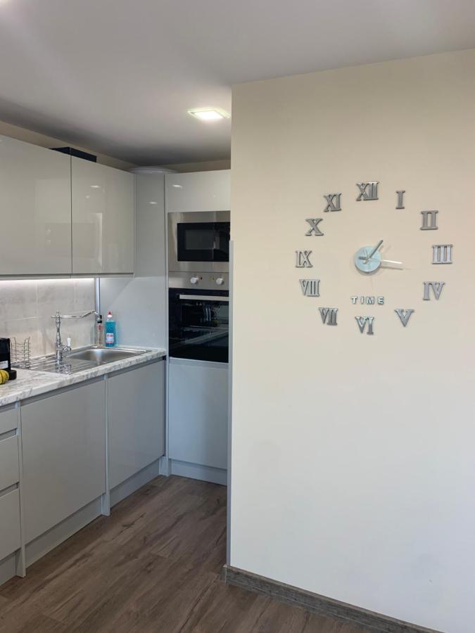 Apartment Zdravets 2, In The Heart Of The Old City Veliko Tărnovo Exteriör bild